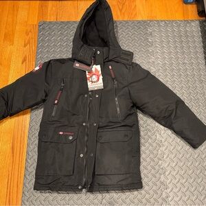 Boy’s Canada Wintergear Coat/Parka Size 8 BNWT